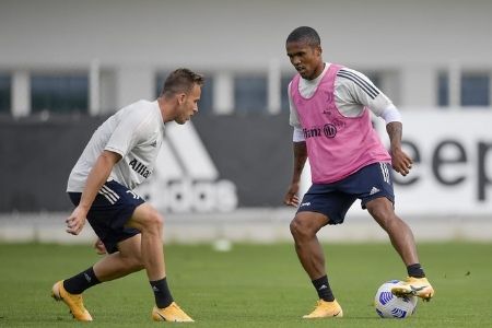 Fotografía Previa ligas europeas del 23 al 26 Juventus